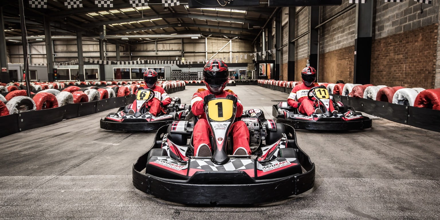 Quanto custa uma corrida de kart indoor?